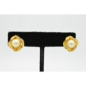 Vintage Round Pearl Earrings Pierced Post Stud Gold Tone 1/2" NOS 1980s Bin4